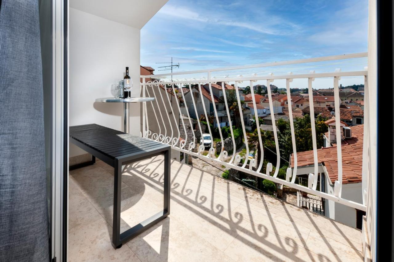 Вілла Casa Bellavista Sea View Ровінь Екстер'єр фото
