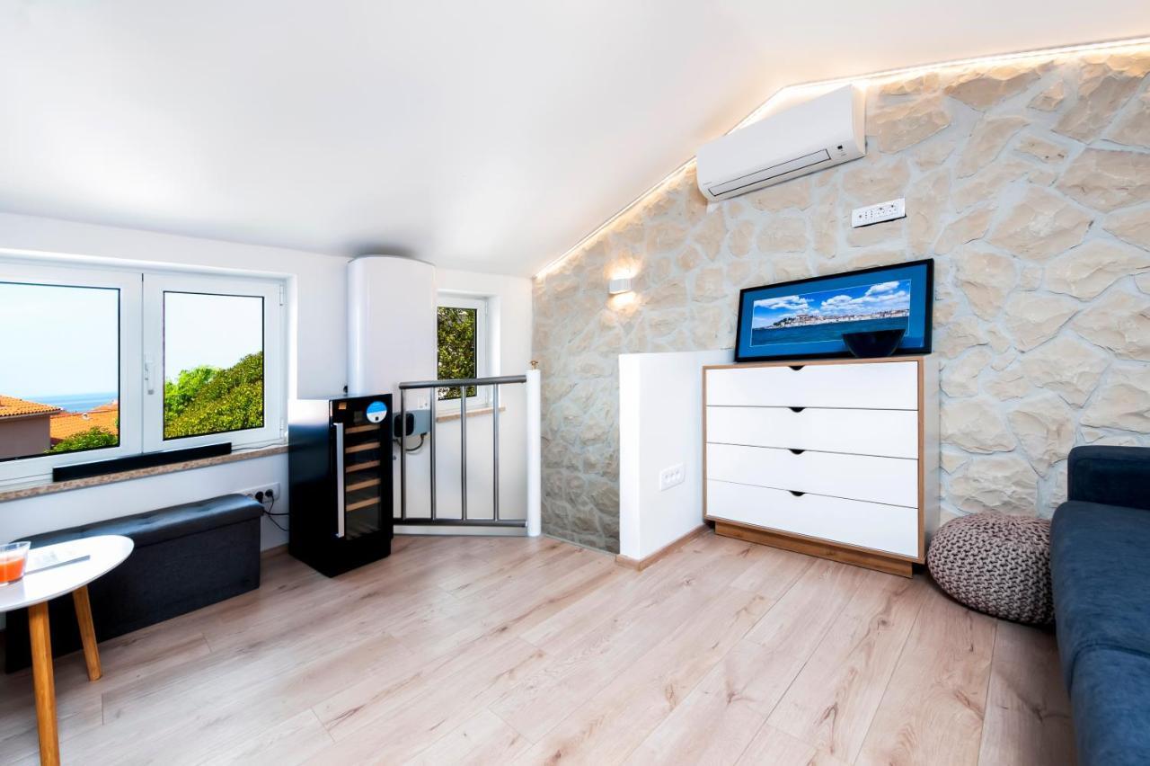 Вілла Casa Bellavista Sea View Ровінь Екстер'єр фото