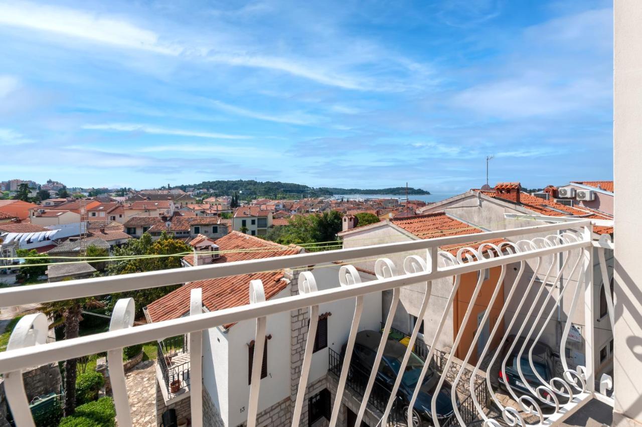Вілла Casa Bellavista Sea View Ровінь Екстер'єр фото